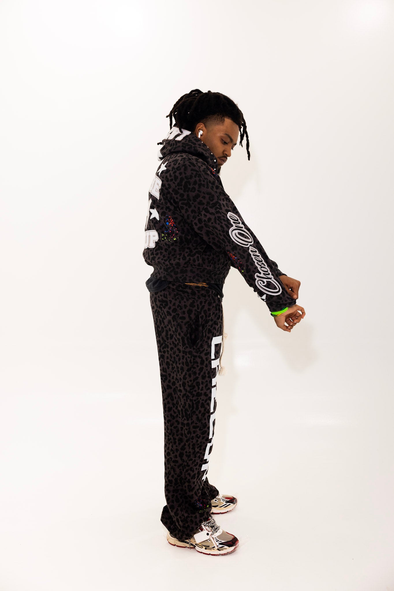 BLACK CHOSEN ONE ZIP UPS